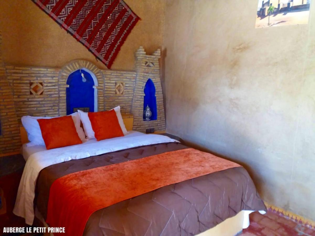 Hotel Riad Le Petit Prince Мерзуга Экстерьер фото